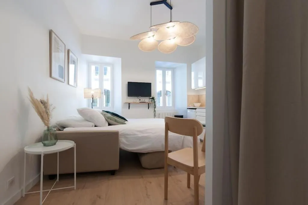 Le Cachat - Hyper Centre - Wifi Gratuit Évian-les-Bains 0*,  França